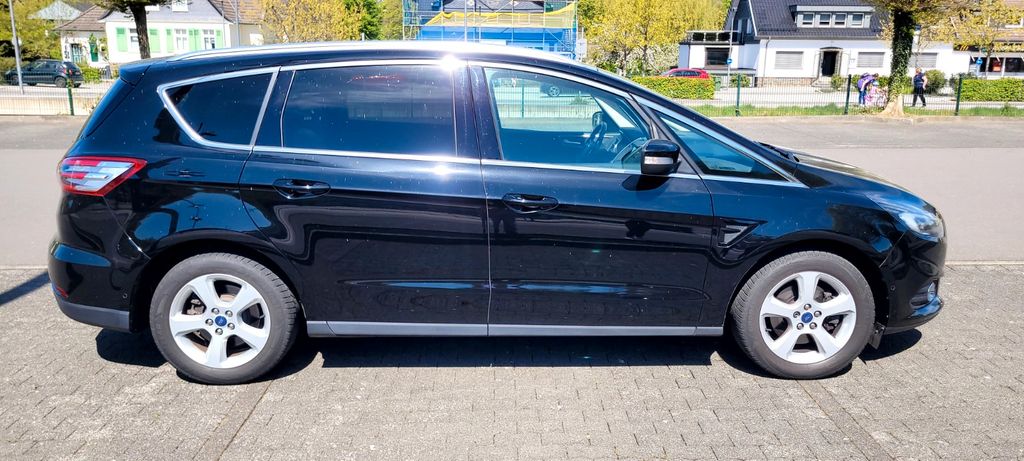 Ford S-Max 73.500 km 17.100 &euro; Engelskirchen 51766