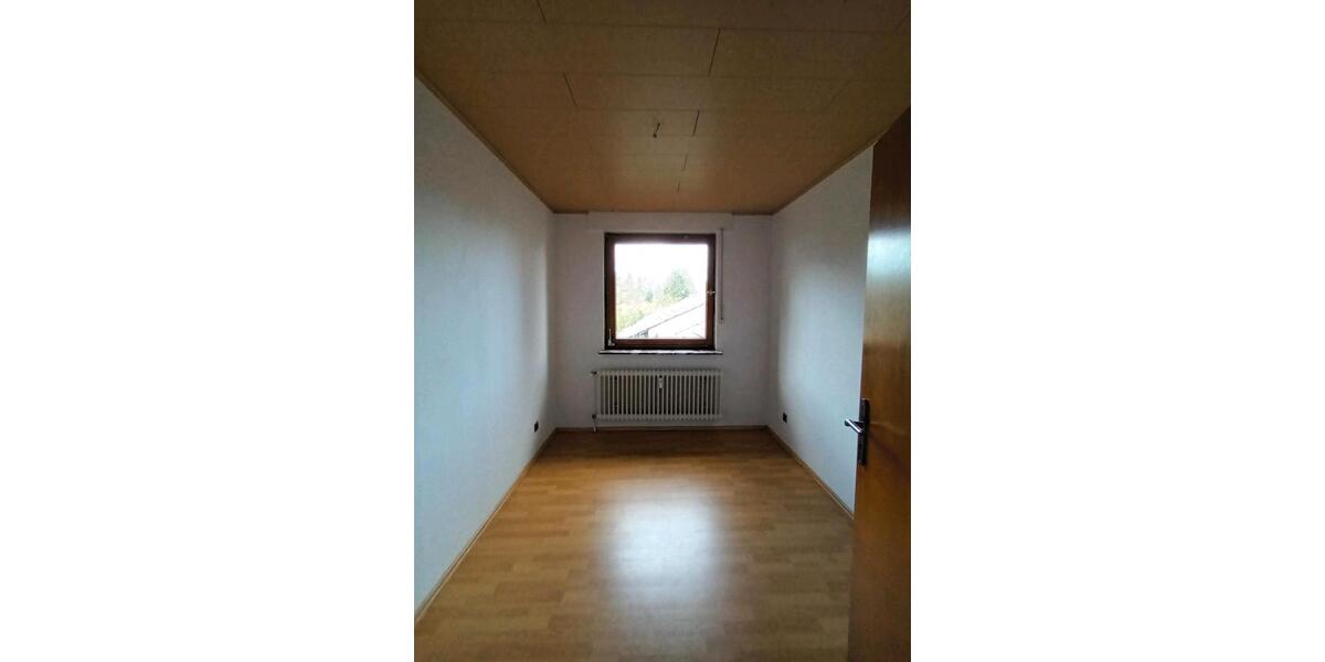 Erdgeschoßwohnung Breckerfeld - 3 Zimmer, 83 m&sup2;, 650&euro; | Angebot:27548821