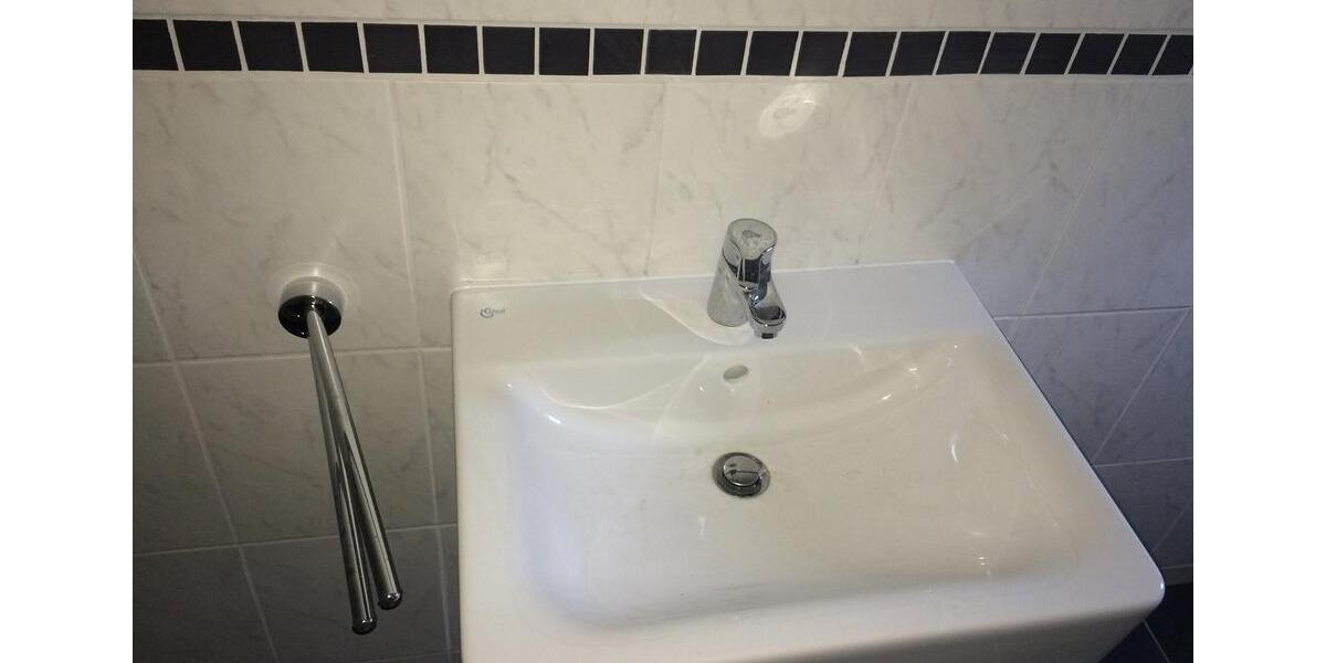 Dachgeschoßwohnung Gummersbach Berstig Süd - 3 Zimmer, 70 m&sup2;, 530&euro; | Angebot:26476694