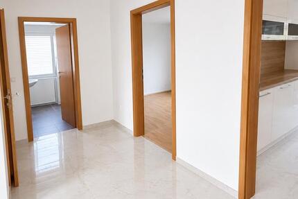 Wohnung Attendorn - 3 Zimmer, 88 m&sup2;, 800&euro; | Angebot:27568617