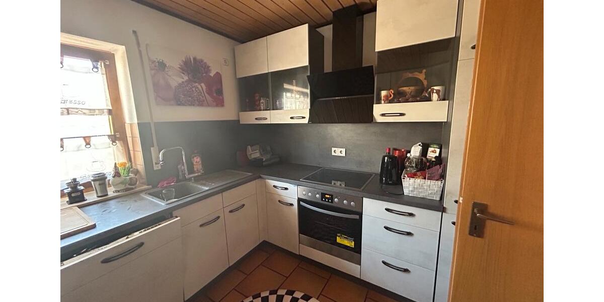 Etagenwohnung Attendorn - 3 Zimmer, 90 m&sup2;, 800&euro; | Angebot:25840810