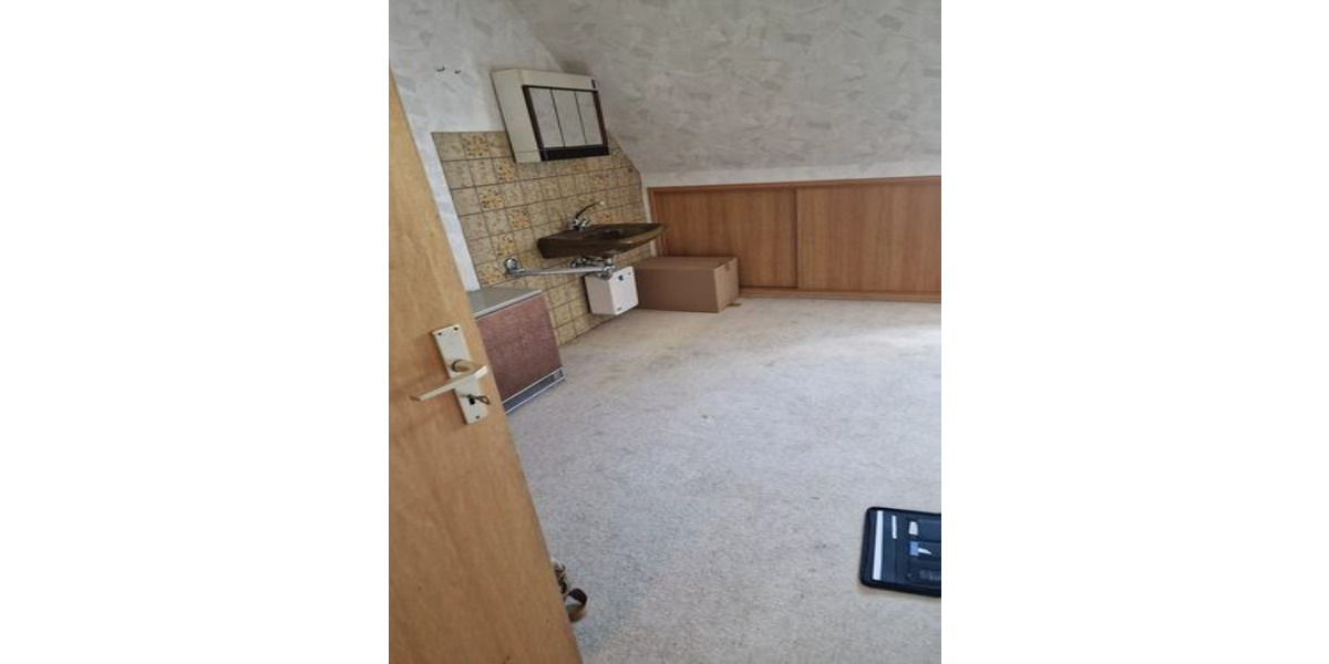 Doppelhaushälfte Lüdenscheid Staberg - 1 Zimmer, 229 m&sup2;, 189.000&euro; | Angebot:26153806