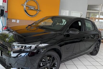 Opel Corsa 8.139 km 18.997 &euro; Olpe 57462
