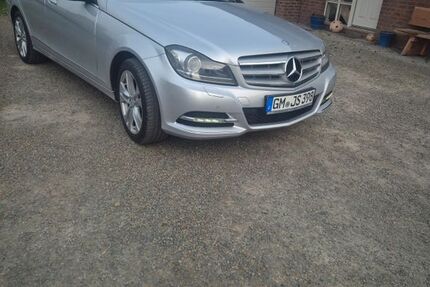 Mercedes-Benz C 180 207.000 km 9.900 &euro; Lindlar 51789