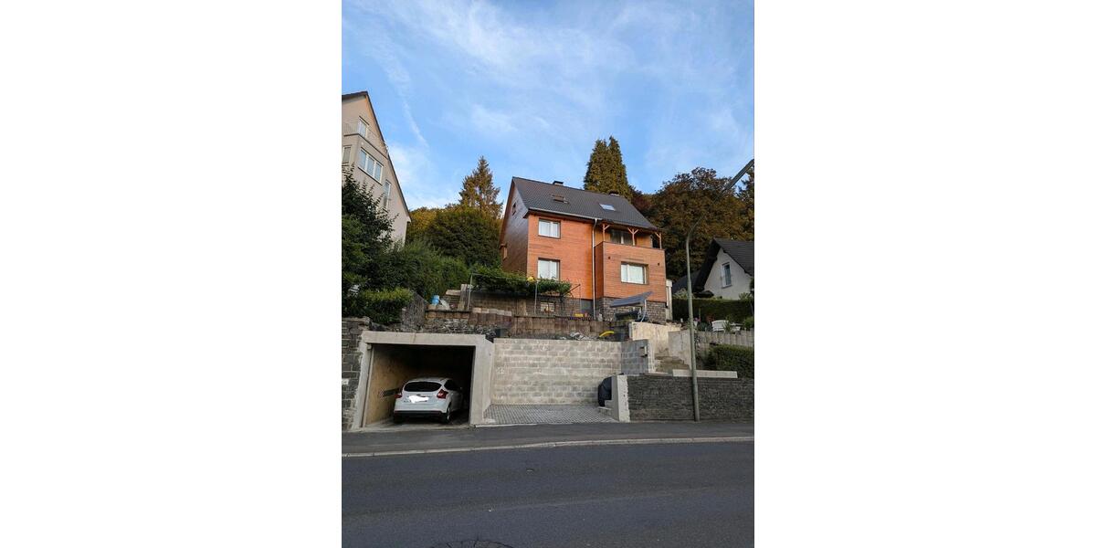 Einfamilienhaus Gummersbach - 6 Zimmer, 147 m&sup2;, 389.000&euro; | Angebot:16431598