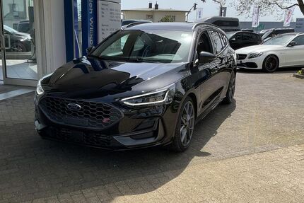 Ford Focus 16.000 km 35.990 &euro; Wipperfuerth 51688