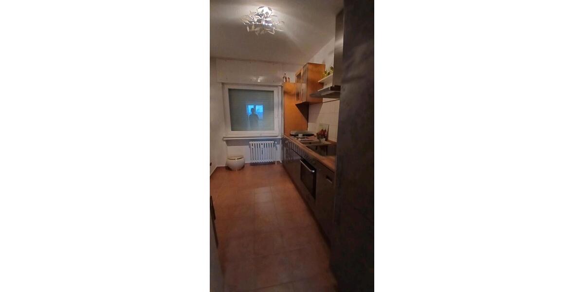 Doppelhaushälfte Lindlar - 9 Zimmer, 245 m&sup2;, 650.000&euro; | Angebot:24563291