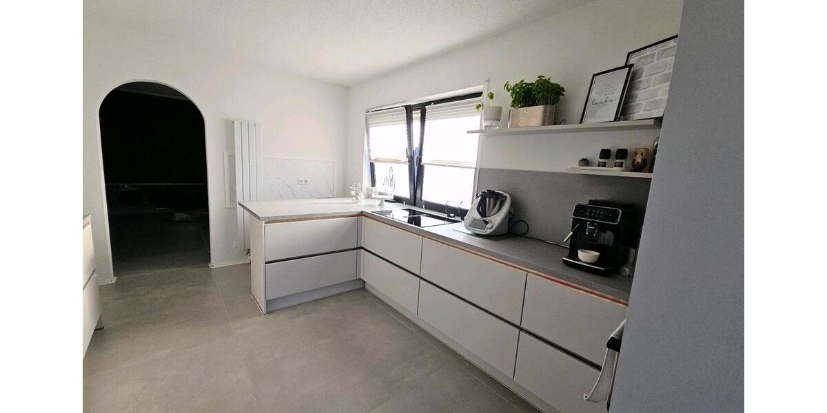 Einfamilienhaus Kierspe - 9 Zimmer, 215 m&sup2;, 529.000&euro; | Angebot:27075117