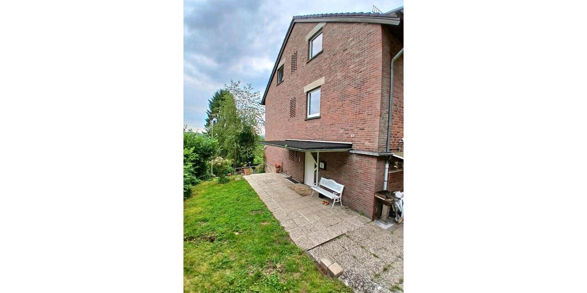 Doppelhaushälfte Lindlar - 9 Zimmer, 245 m&sup2;, 650.000&euro; | Angebot:24563291