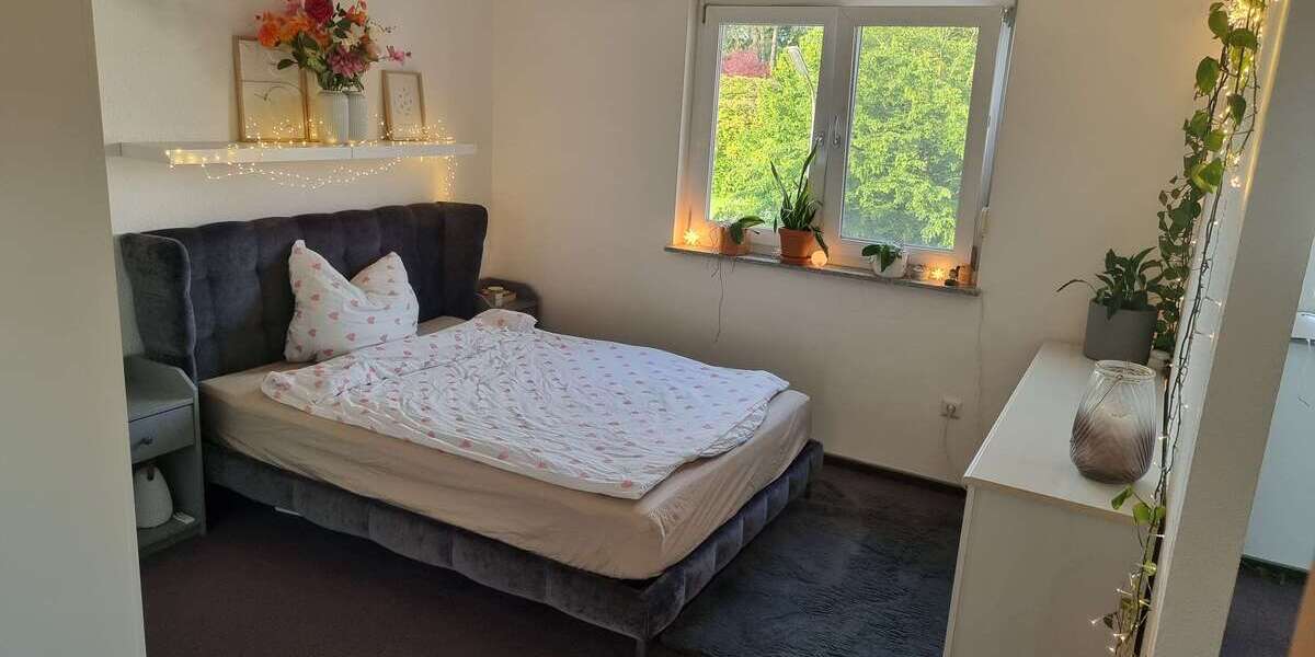 Etagenwohnung Wiehl - 3 Zimmer, 70 m&sup2;, 700&euro; | Angebot:27127473