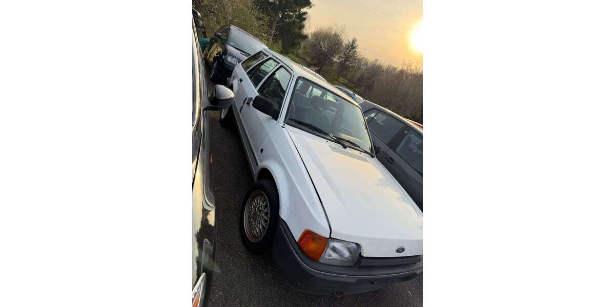 Ford Escort 148.000 km 1.500 &euro; Wipperfürth 51688