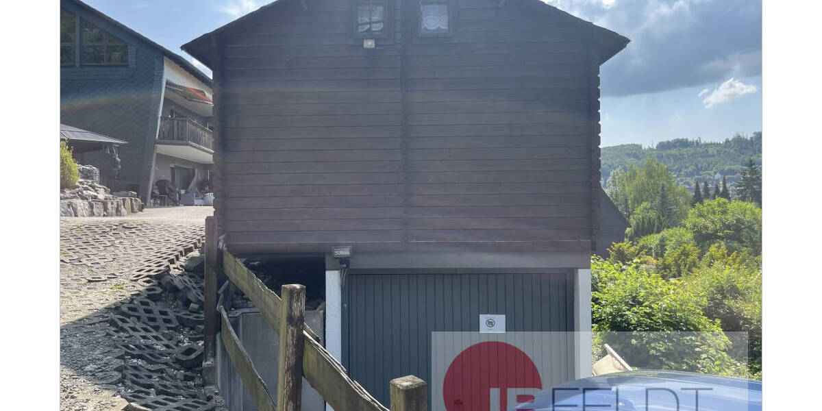 Einfamilienhaus Plettenberg Holthausen - 1 Zimmer, 266 m&sup2;, 345.000&euro; | Angebot:25696077