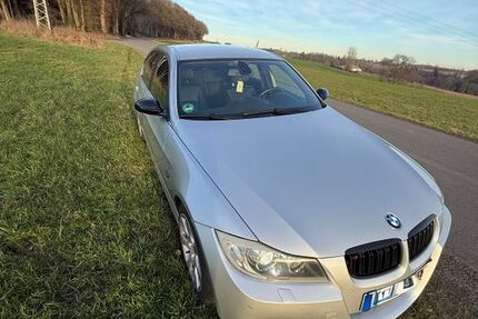 BMW 325 306.000 km 8.200 &euro; Waldbröl 51545