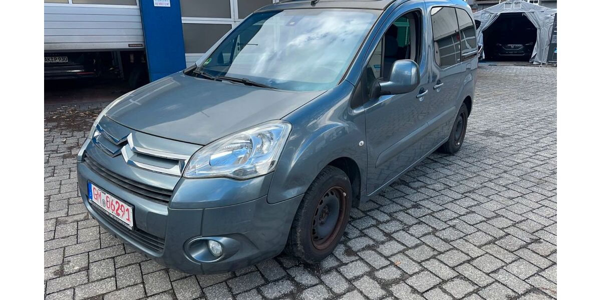 Citroen Berlingo 239.000 km 1.899 &euro; Gummersbach 51645