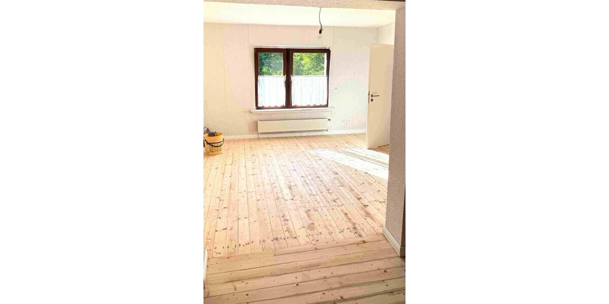 Einfamilienhaus Gummersbach Hepel - 10 Zimmer, 247 m&sup2;, 499.000&euro; | Angebot:25793023