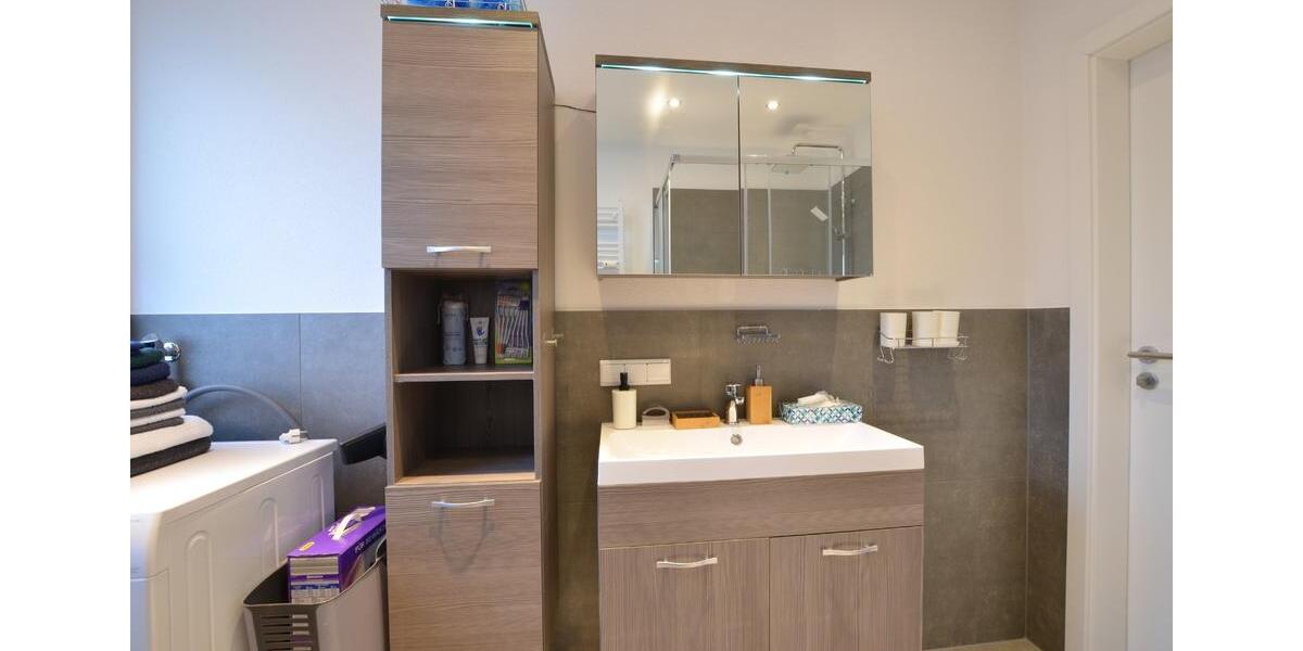 Hochparterre Waldbröl - 1 Zimmer, 35 m&sup2;, 660&euro; | Angebot:25370623