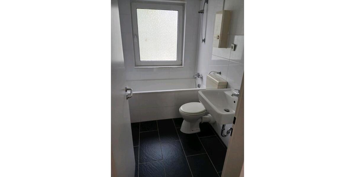 Etagenwohnung Waldbröl - 3 Zimmer, 63 m&sup2;, 135.000&euro; | Angebot:27459329