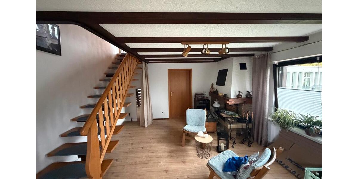 Etagenwohnung Waldbröl - 5 Zimmer, 112 m&sup2;, 990&euro; | Angebot:27549528