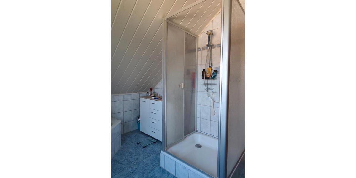 Einfamilienhaus Ruppichteroth - 7 Zimmer, 160 m&sup2;, 445.000&euro; | Angebot:27154187