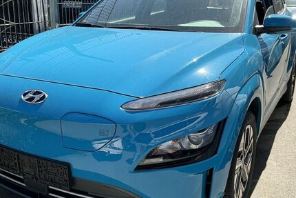 Hyundai KONA 28.568 km 17.340 &euro; Eitorf 53783