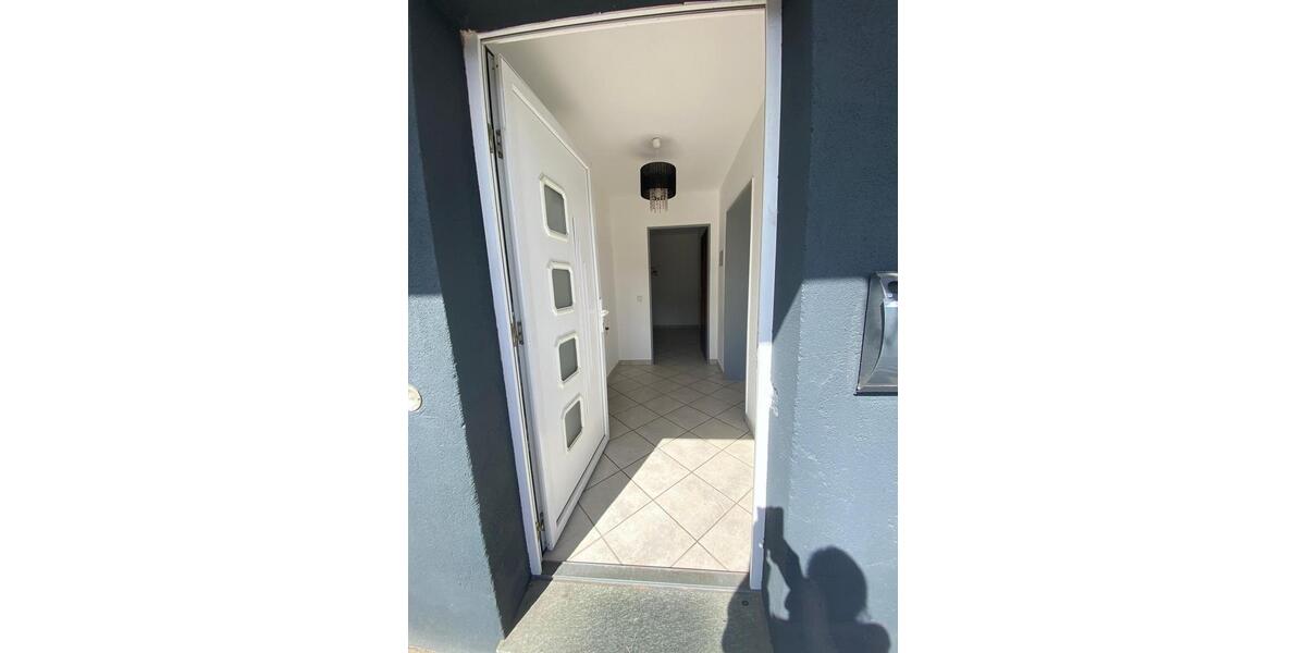 Erdgeschoßwohnung Gummersbach Hepel - 3 Zimmer, 79 m&sup2;, 1.080&euro; | Angebot:25949037