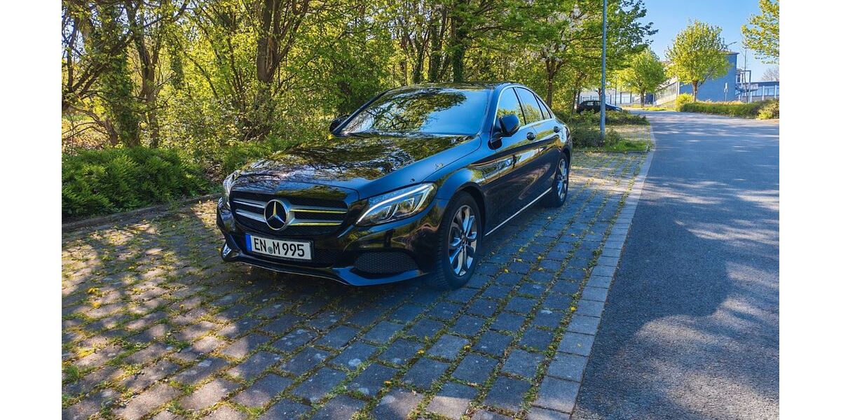 Mercedes-Benz C 220 166.000 km 18.500 &euro; Breckerfeld 58339