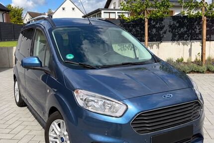 Ford Tourneo Courier 36.000 km 12.990 &euro; Neunkirchen-Seelscheid 53819
