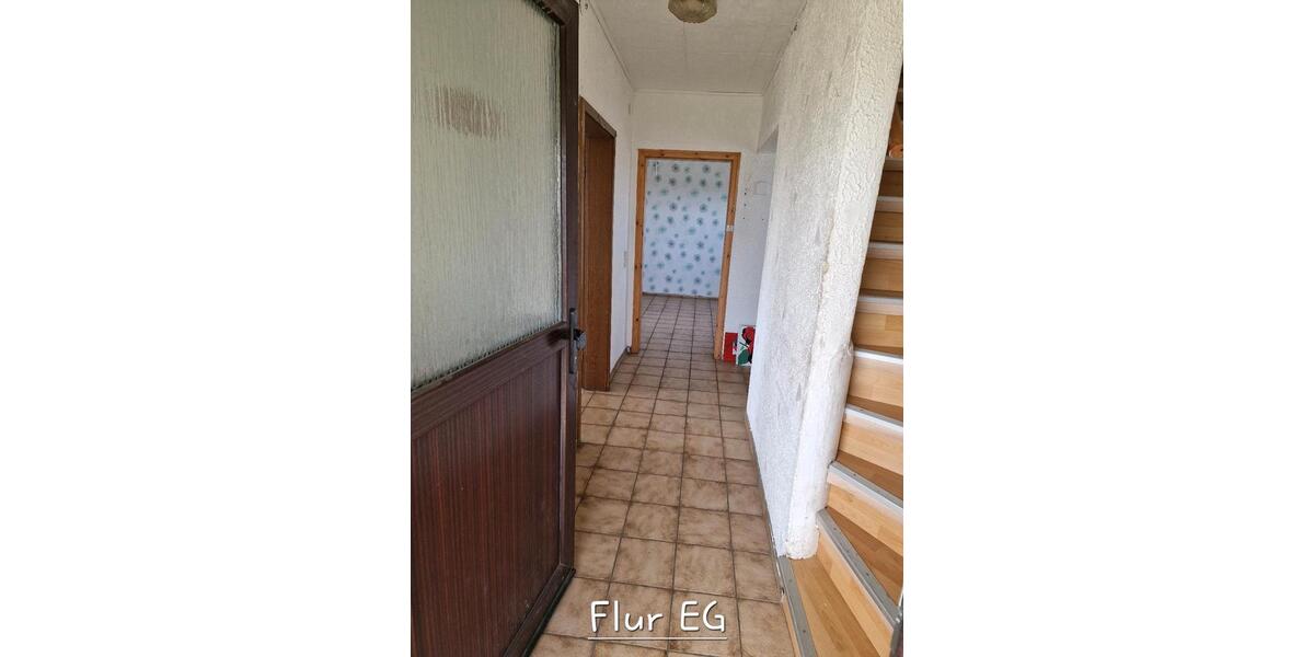 Einfamilienhaus Wenden - 7 Zimmer, 130 m&sup2;, 200.000&euro; | Angebot:27252221