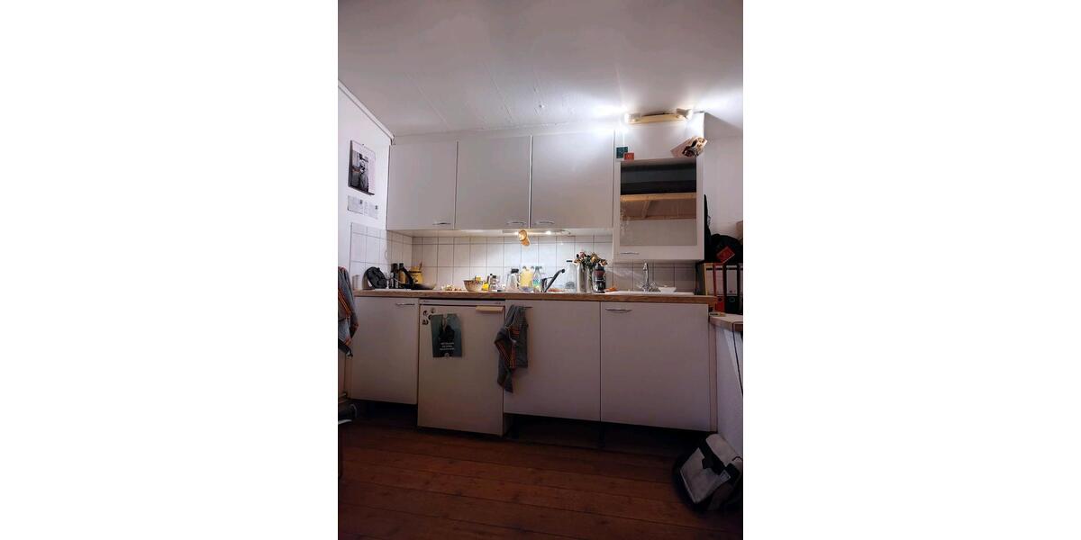 Dachgeschoßwohnung Waldbröl - 1 Zimmer, 18 m&sup2;, 500&euro; | Angebot:25994242