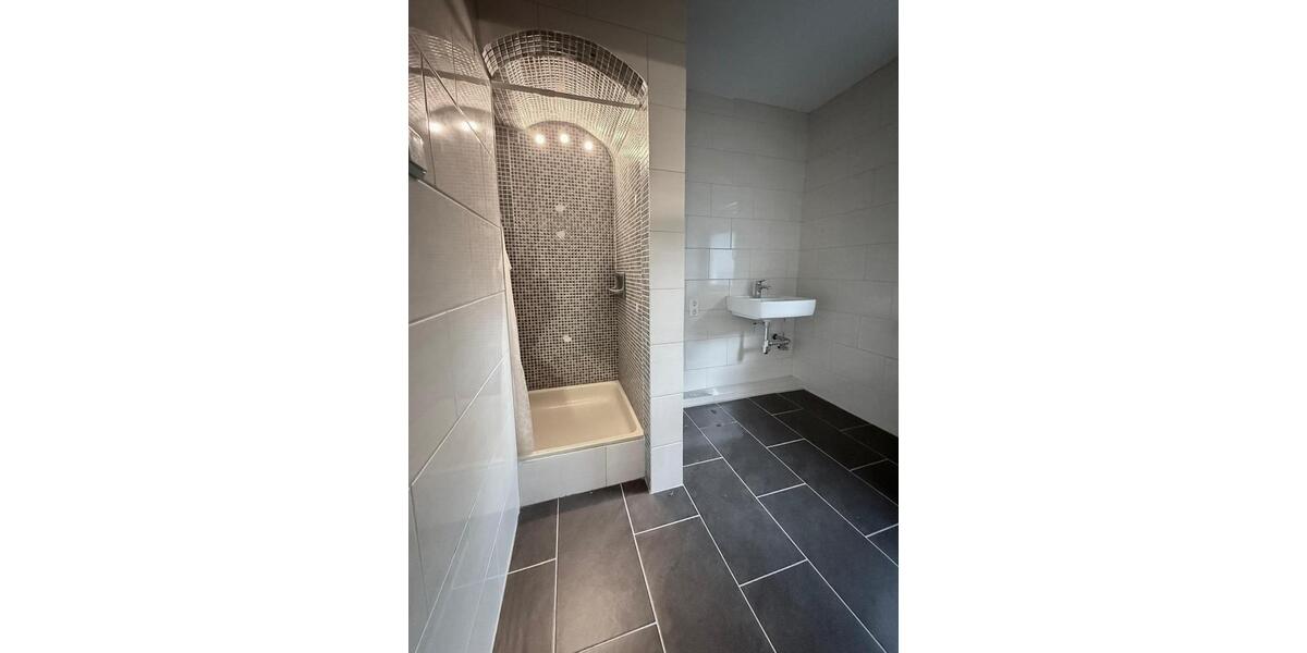 Einfamilienhaus Reichshof - 2.5 Zimmer, 80 m&sup2;, 620&euro; | Angebot:27532790
