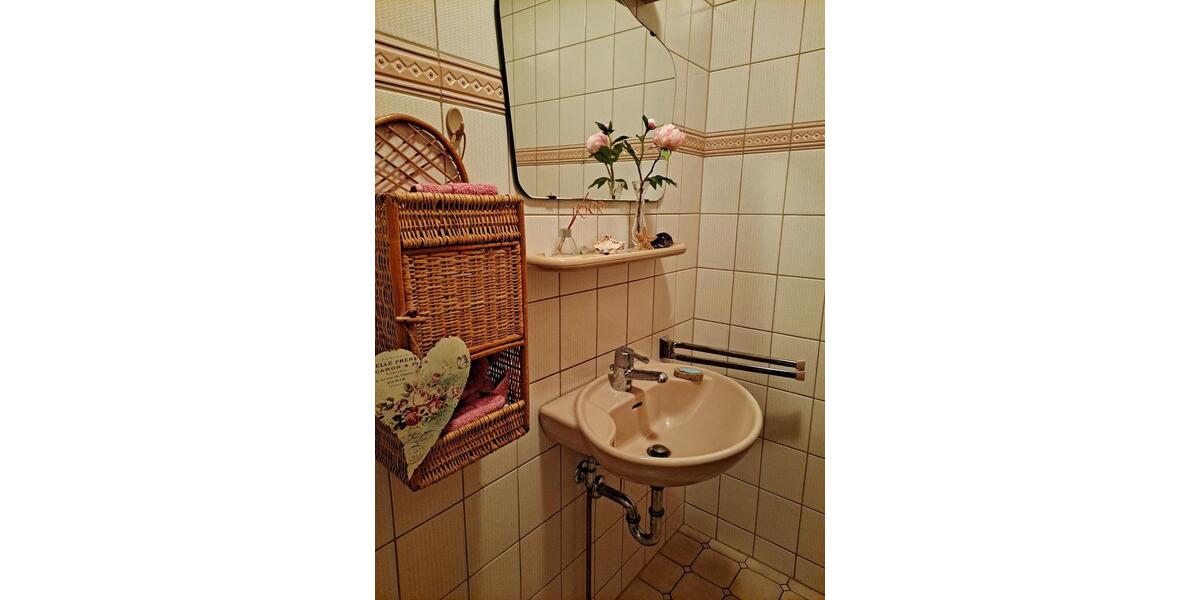 Einfamilienhaus Wiehl - 7 Zimmer, 167 m&sup2;, 325.000&euro; | Angebot:25591839