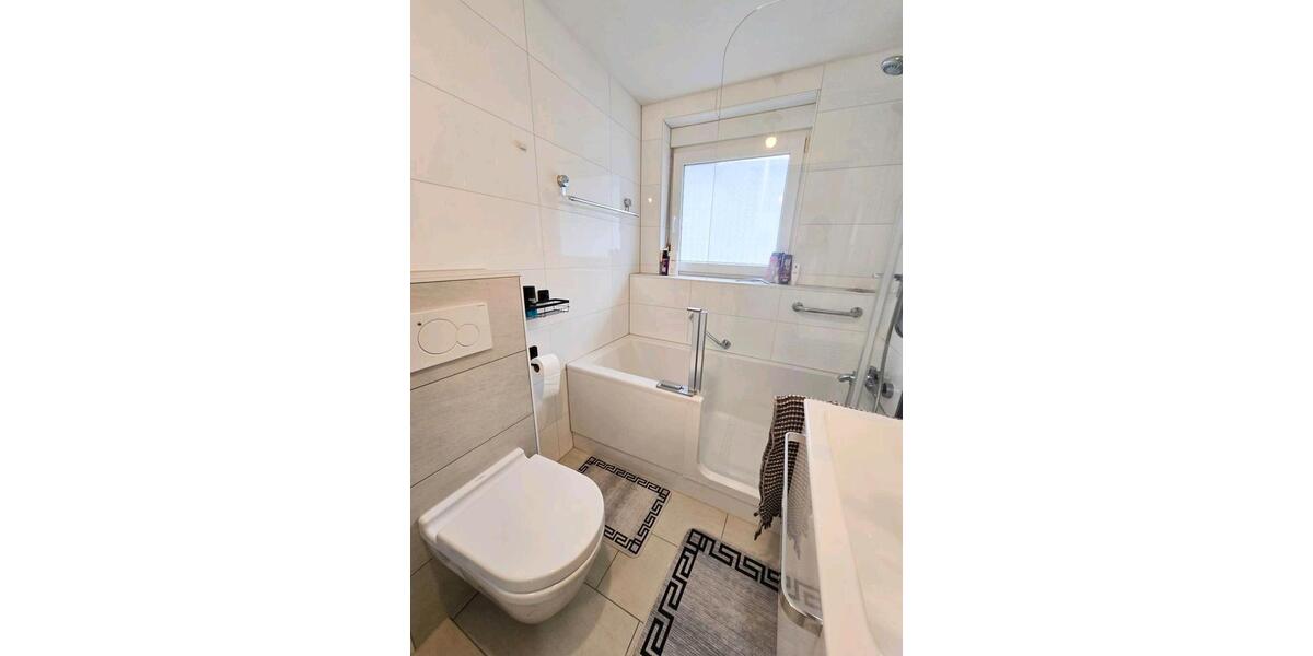 Etagenwohnung Gummersbach - 3 Zimmer, 65 m&sup2;, 750&euro; | Angebot:26647393