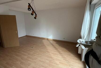 Wohnung Gummersbach Berstig Süd - 1 Zimmer, 39 m&sup2;, 485&euro; | Angebot:25956659
