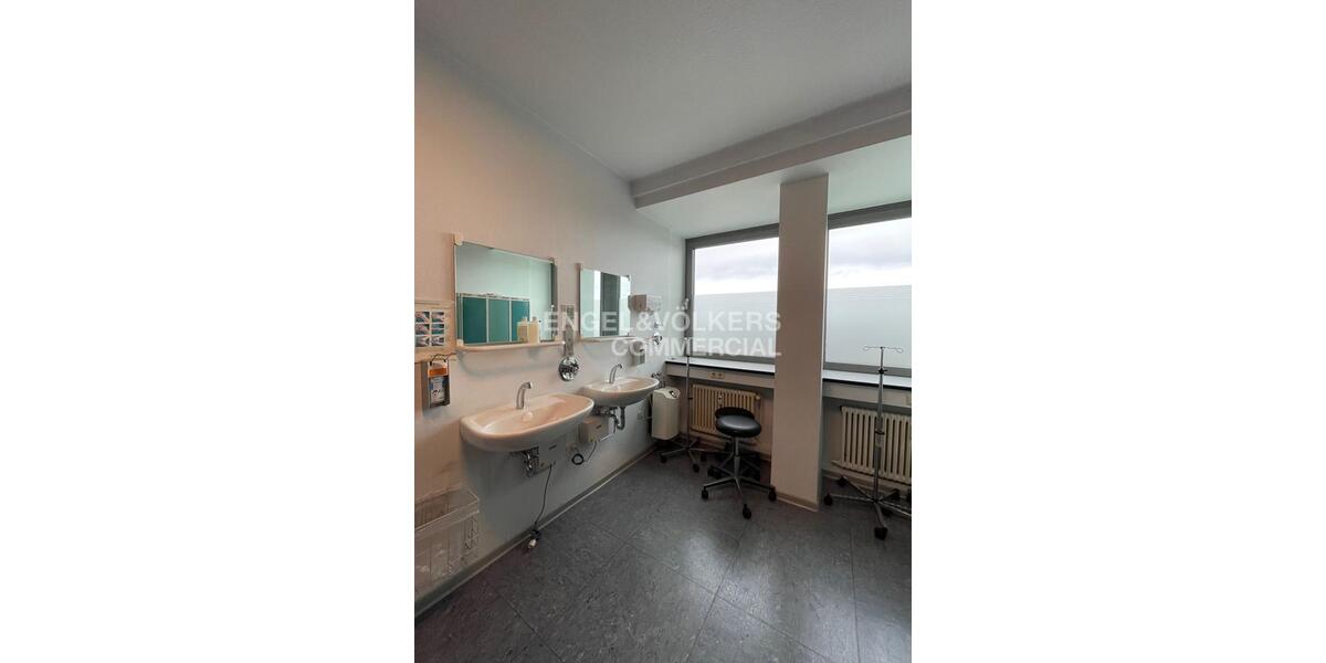 Gewerbeobjekt Lüdenscheid - 2.600&euro; | Angebot:24769860