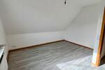 Dachgeschoßwohnung Gummersbach Berstig Süd - 3 Zimmer, 83 m&sup2;, 830&euro; | Angebot:26040287