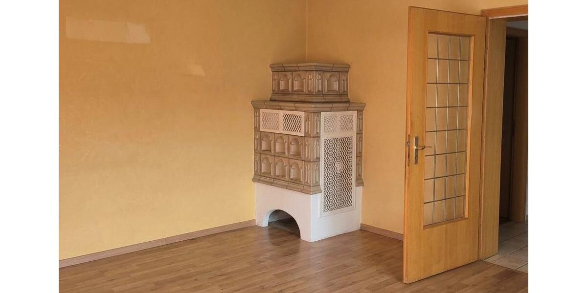 Erdgeschoßwohnung Wiehl - 3 Zimmer, 90 m&sup2;, 640&euro; | Angebot:27583748