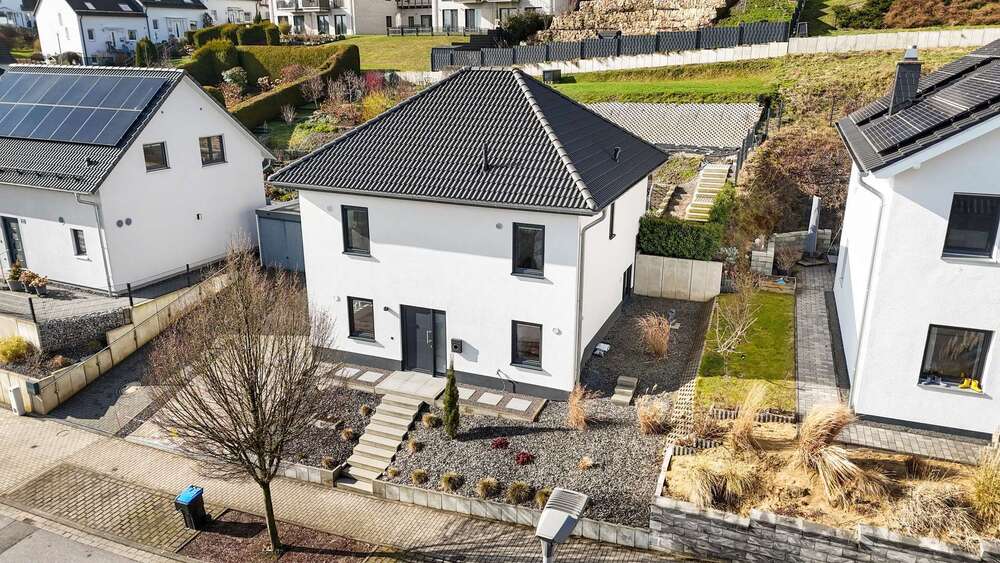 Einfamilienhaus Breckerfeld - 4 Zimmer, 125 m&sup2;, 599.000&euro; | Angebot:25393491