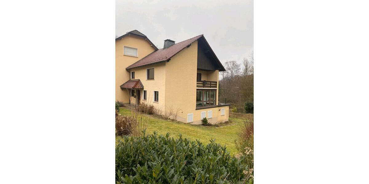 Doppelhaushälfte Werdohl - 7 Zimmer, 190 m&sup2;, 199.500&euro; | Angebot:27156476