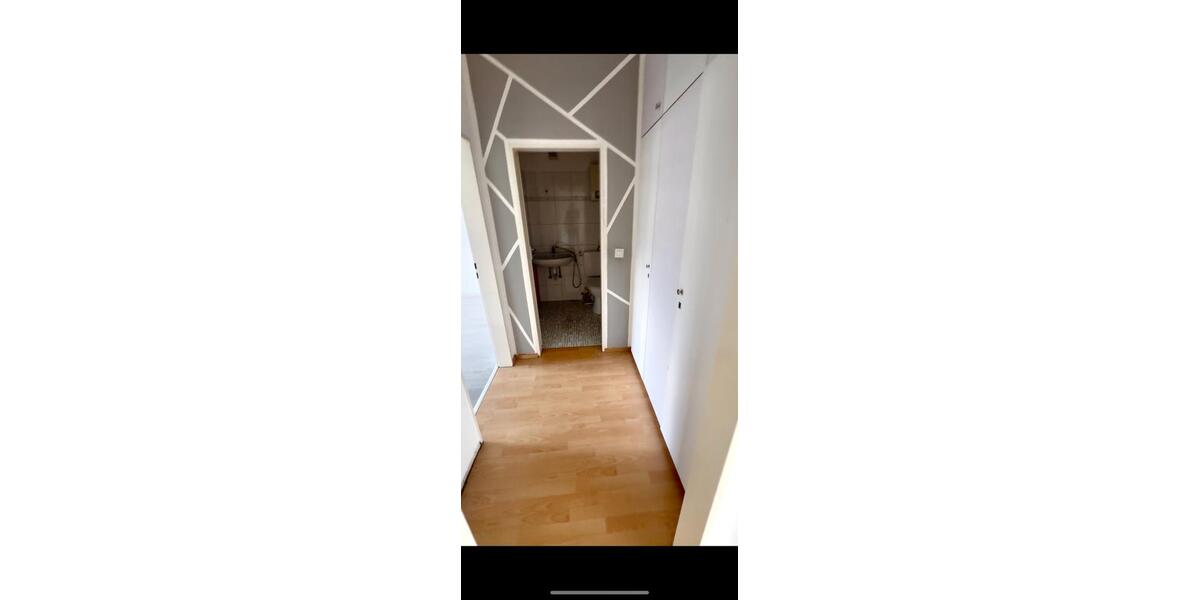 Etagenwohnung Bergneustadt - 2 Zimmer, 65 m&sup2;, 130.000&euro; | Angebot:27450777