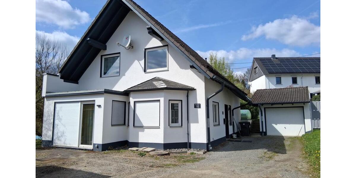 Einfamilienhaus Nümbrecht - 6 Zimmer, 149 m&sup2;, 1.200&euro; | Angebot:26040195