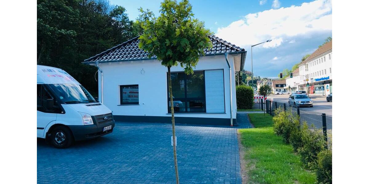 Gewerbeobjekt Gummersbach Berstig Süd - 2.200&euro; | Angebot:24695816