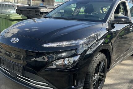 Hyundai KONA 22.921 km 17.000 &euro; Eitorf 53783