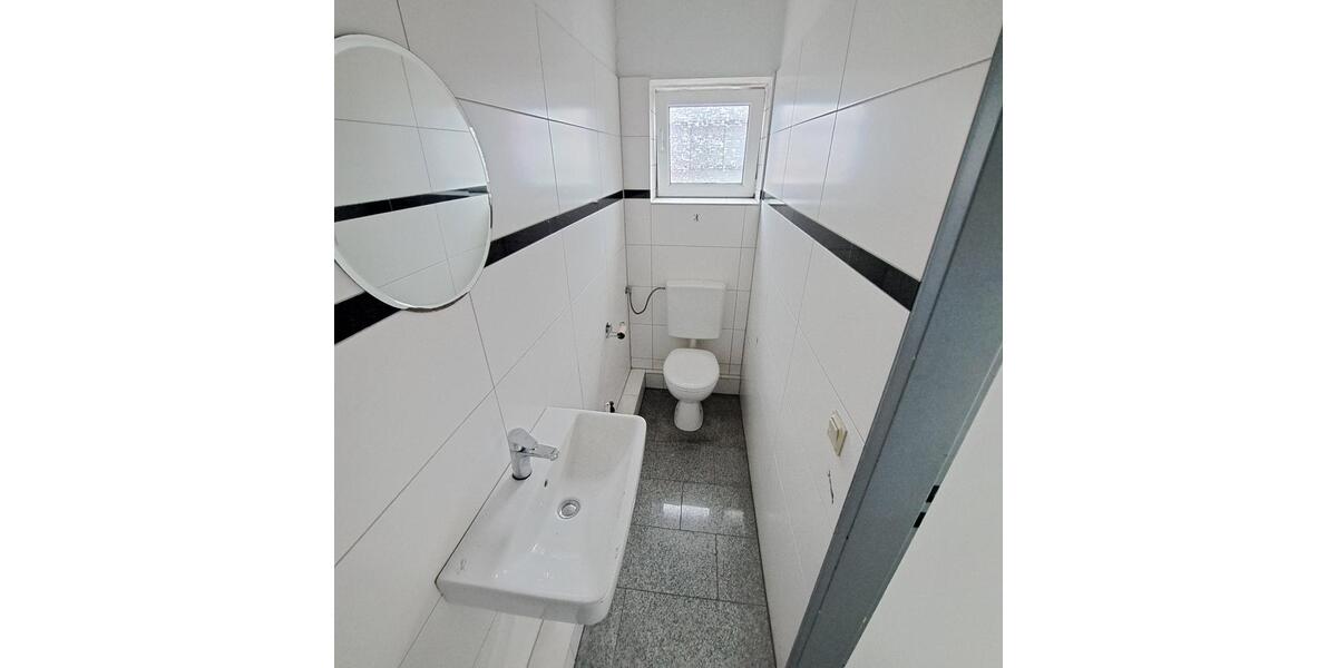 Gewerbeobjekt Gummersbach Berstig Süd - 5&euro; | Angebot:24382601