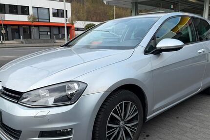 VW Golf 99.000 km 9.590 &euro; Eitorf 53783