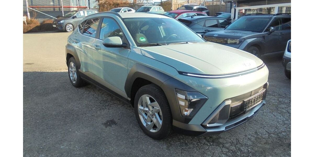 Hyundai KONA 7.100 km 23.990 &euro; Radevormwald 42477