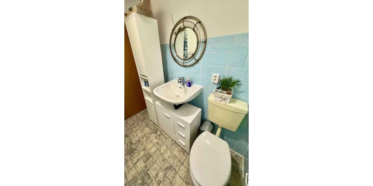 Etagenwohnung Waldbröl - 2 Zimmer, 50 m&sup2;, 78.000&euro; | Angebot:25742822