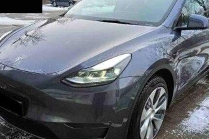 Tesla Model Y 69.415 km 32.900 &euro; Eitorf 53783