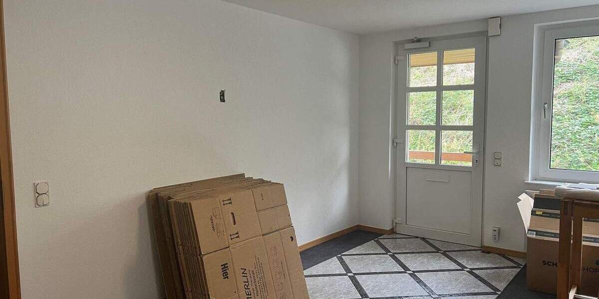 Gewerbeobjekt Engelskirchen - 4 Zimmer, 103 m&sup2;, 775&euro; | Angebot:26702702