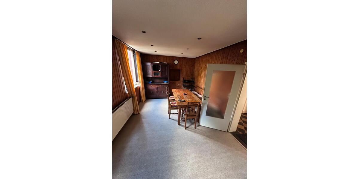 Mehrfamilienhaus, Wohnhaus Radevormwald - 9 Zimmer, 240 m&sup2;, 350.000&euro; | Angebot:27534476