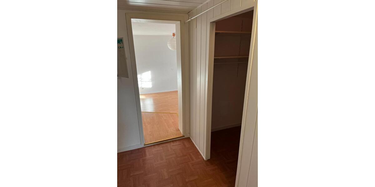 Erdgeschoßwohnung Bergneustadt - 2 Zimmer, 45 m&sup2;, 430&euro; | Angebot:25986199